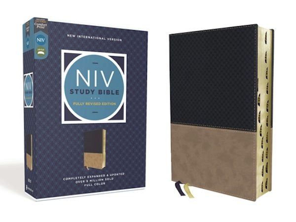 Cover image for NIV Study Bible, Fully Revised Edition, Leathersoft, Navy/Tan, Red Letter, Thumb Indexed, Comfort Print, isbn: 9780310449027