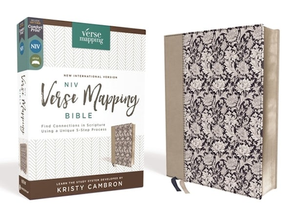 Cover image for Niv, Verse Mapping Bible, Leathersoft, Navy Floral, Comfort Print, isbn: 9780310454625