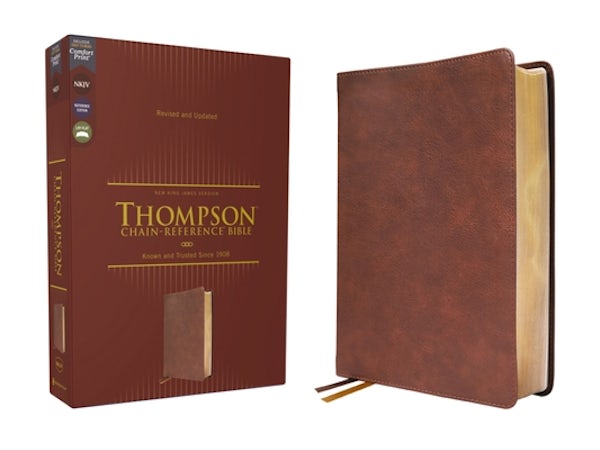 Cover image for Nkjv, Thompson Chain-Reference Bible, Leathersoft, Brown, Red Letter, Comfort Print, isbn: 9780310459484
