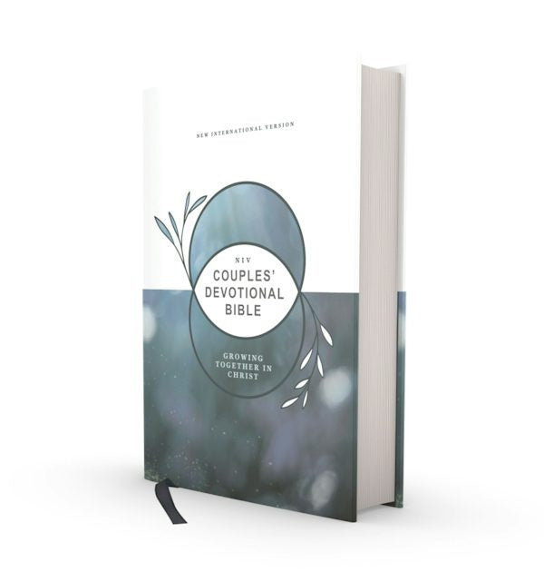 Cover image for Niv, Couples' Devotional Bible (Build a Biblical Foundation for Your Marriage), Hardcover, Comfort Print, isbn: 9780310464037