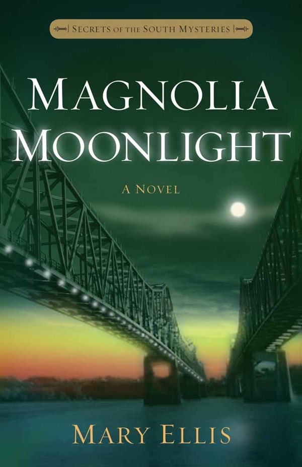 Cover image for Magnolia Moonlight, isbn: 9780736961738