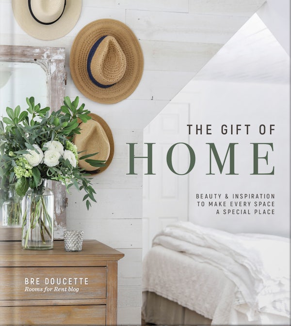 Cover image for The Gift of Home, isbn: 9780736981514
