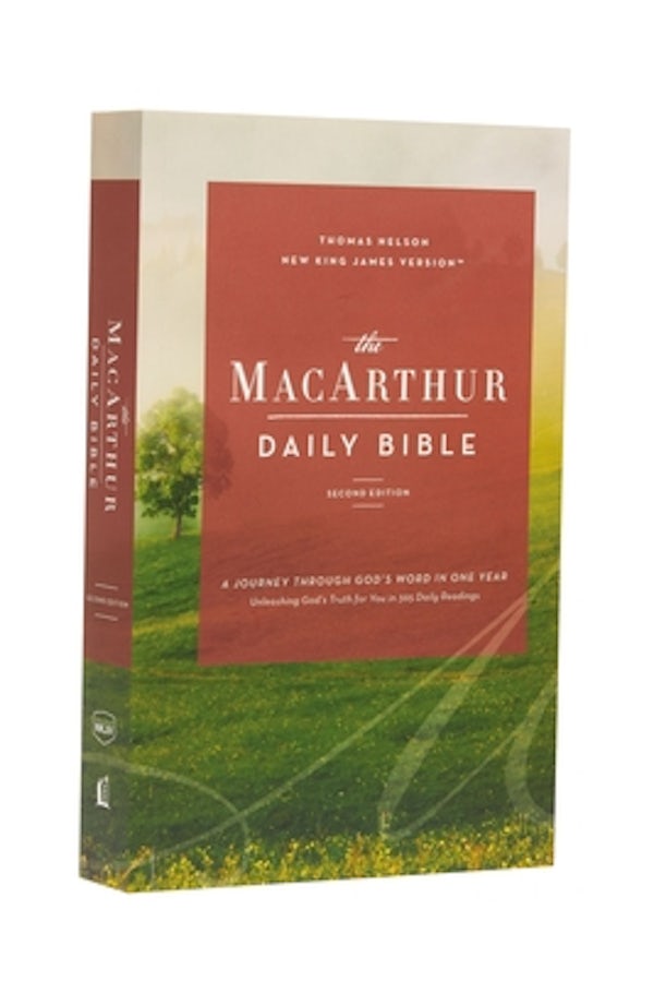 Cover image for The Nkjv, MacArthur Daily Bible, 2nd Edition, Paperback, Comfort Print, isbn: 9780785239604