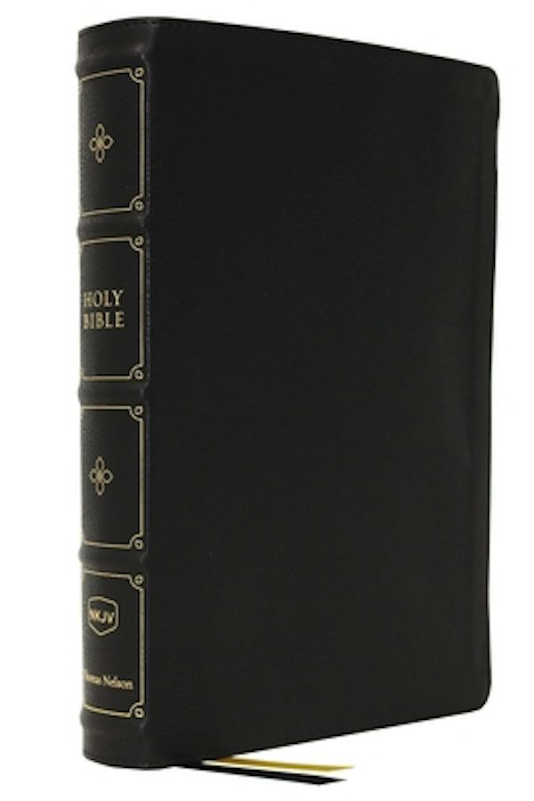 Cover image for Nkjv, Large Print Verse-By-Verse Reference Bible, MacLaren Series, Leathersoft, Black, Comfort Print, isbn: 9780785241997