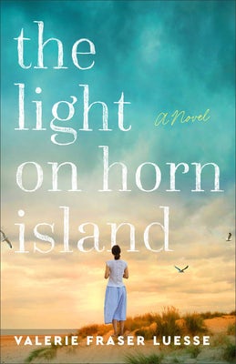Cover image for Light on Horn Island, isbn: 9780800746780