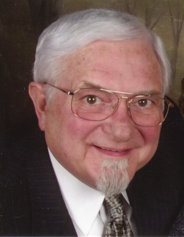 Cover image for This Changes Everything, isbn: 9780800797447