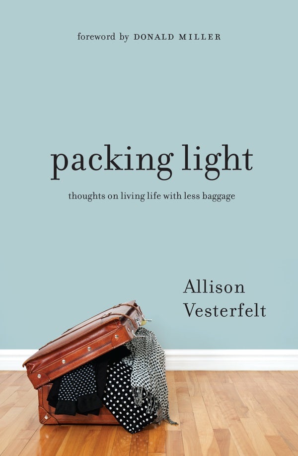 Cover image for Packing Light, isbn: 9780802407290