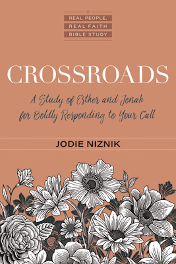 Cover image for Crossroads, isbn: 9780825446733
