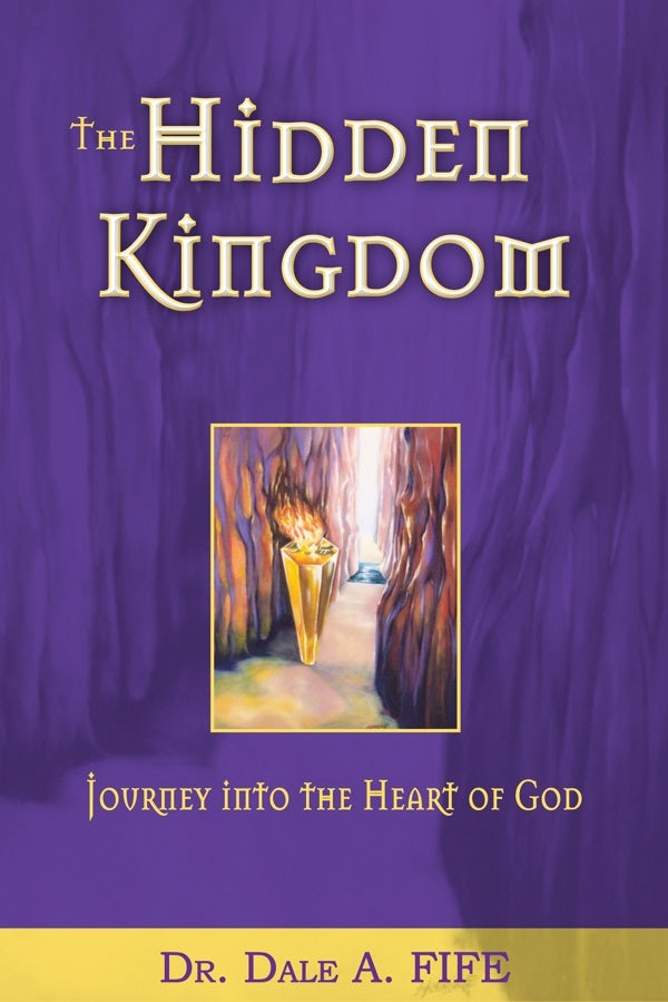 Cover image for The Hidden Kingdom, isbn: 9780883689479