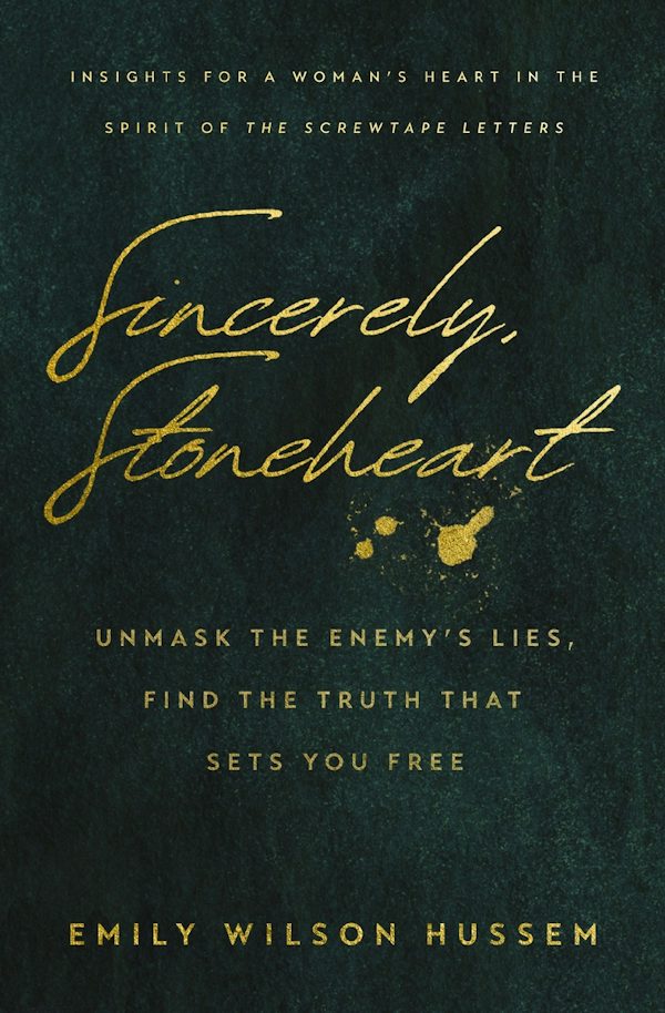 Cover image for Sincerely, Stoneheart, isbn: 9781400249725