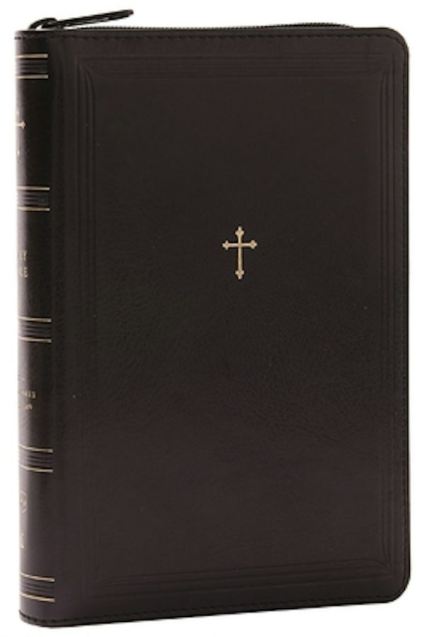 Cover image for NKJV Compact Paragraph-Style Bible W/ 43,000 Cross References, Black Leathersoft Zipper Closure, Red Letter, Comfort Print: Holy Bible, New King James Version, isbn: 9781400333387