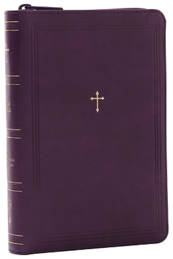 Cover image for NKJV Compact Paragraph-Style Bible W/ 43,000 Cross References, Purple Leathersoft Zipper Closure, Red Letter, Comfort Print: Holy Bible, New King James Version, isbn: 9781400333394