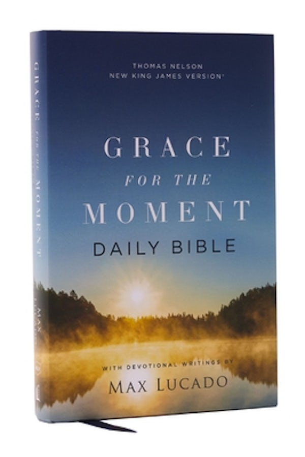 Cover image for Nkjv, Grace for the Moment Daily Bible, Hardcover, Comfort Print, isbn: 9781400335886