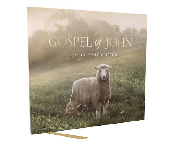 Cover image for NKJV Gospel of John, Photography Edition, Hardcover, isbn: 9781400354702