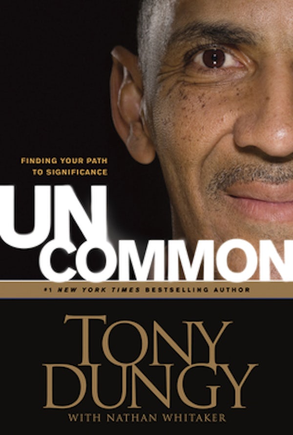 Cover image for Uncommon, isbn: 9781414326818