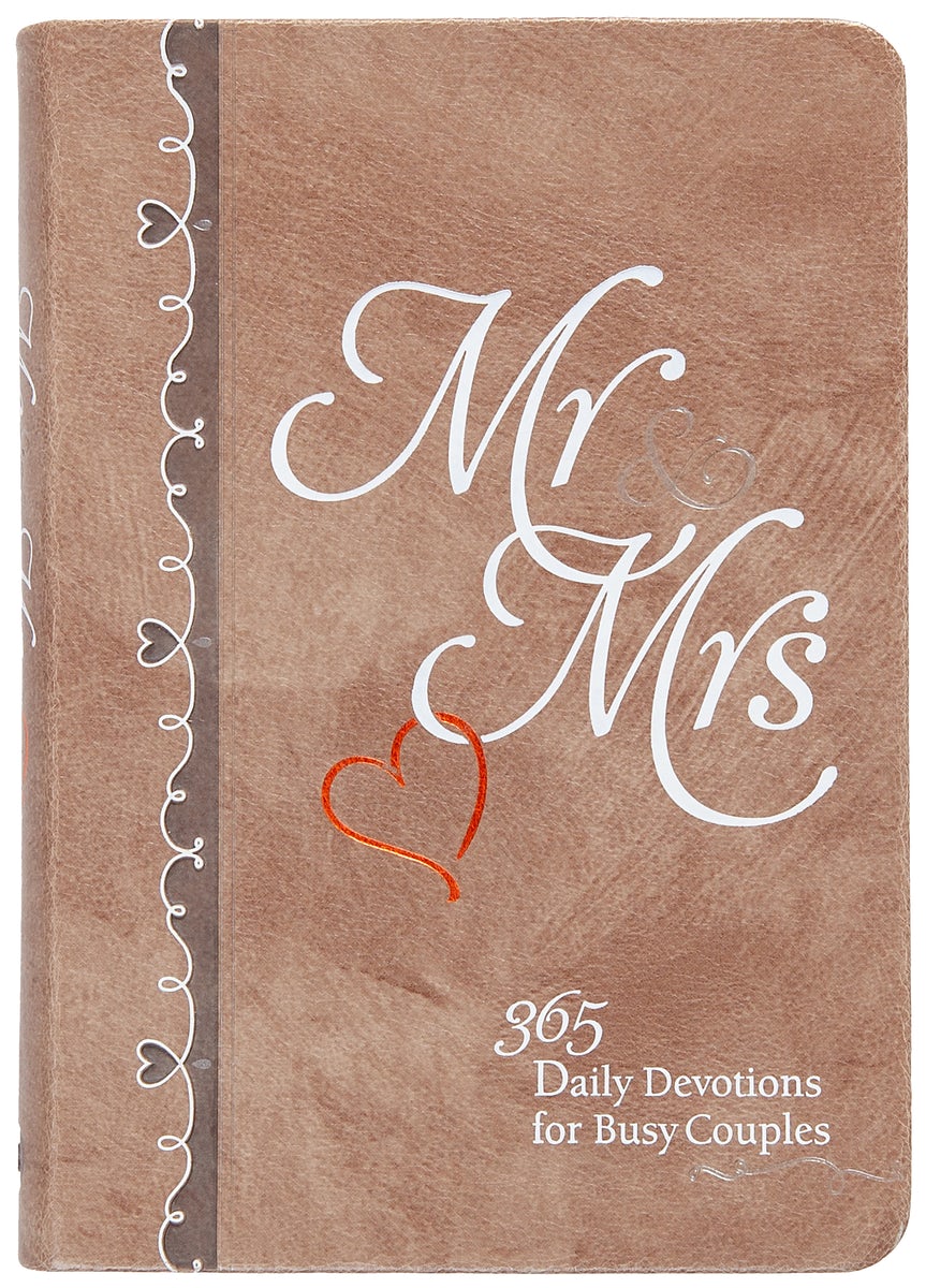 Cover image for MR & Mrs, isbn: 9781424561896
