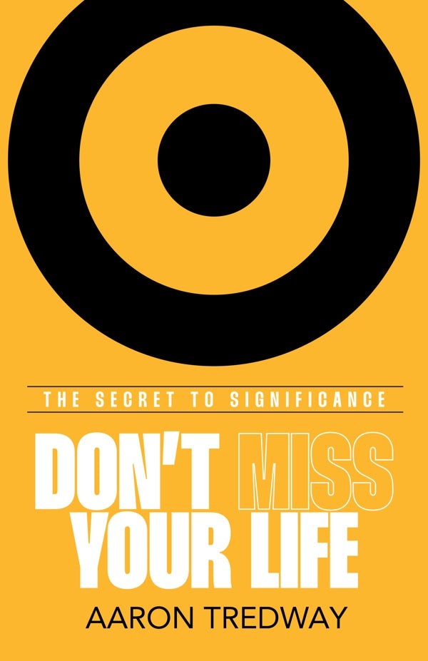 Cover image for Don't Miss Your Life, isbn: 9781424564224