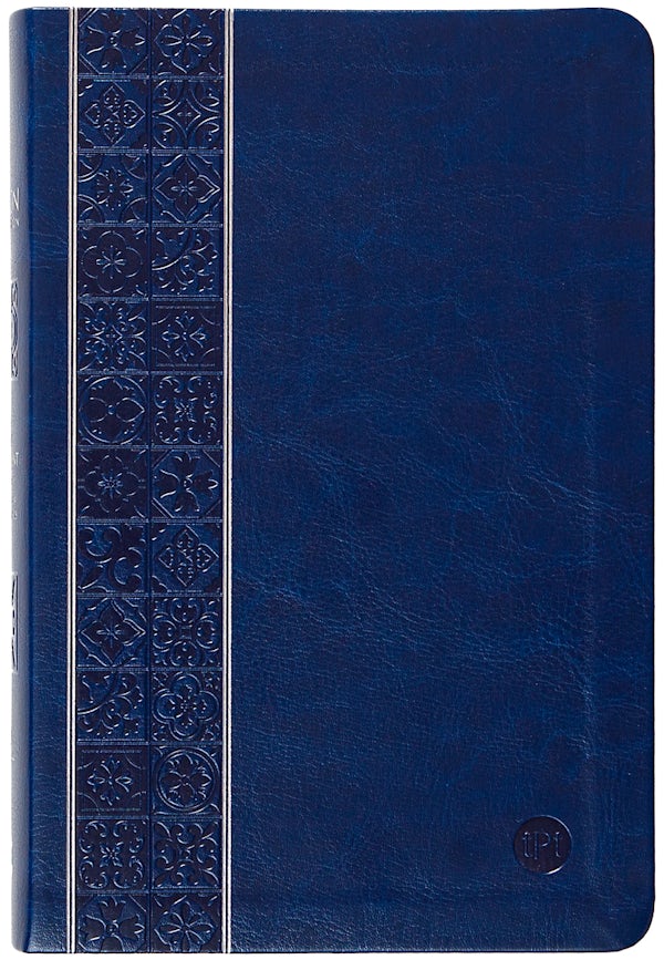 Cover image for The Passion Translation New Testament (2020 Edition) Giant Print Compact Navy, isbn: 9781424571673