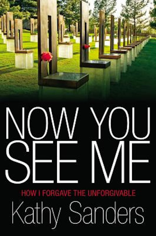 Cover image for Now You See Me, isbn: 9781455526192