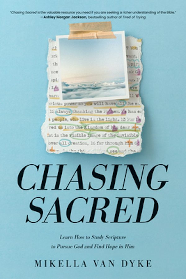Cover image for Chasing Sacred, isbn: 9781496480712
