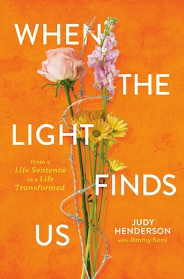 Cover image for When the Light Finds Us, isbn: 9781546006787