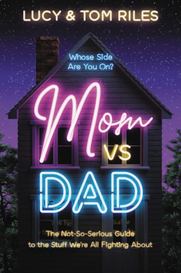 Cover image for Mom vs. Dad, isbn: 9781546036890