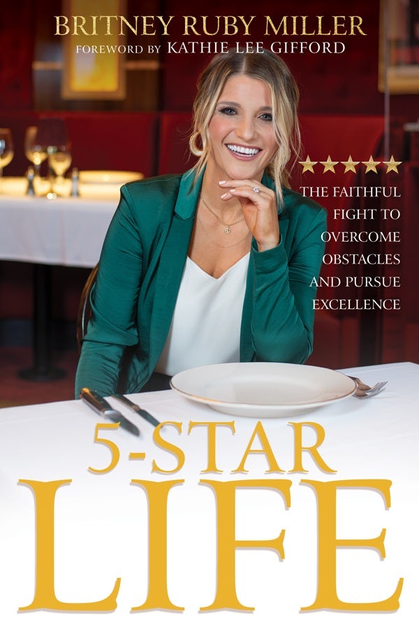 Cover image for 5-Star Life, isbn: 9781641237505