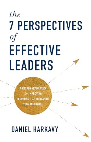 Cover image for 7 Perspectives Of Effective Leaders, isbn: R978154090002