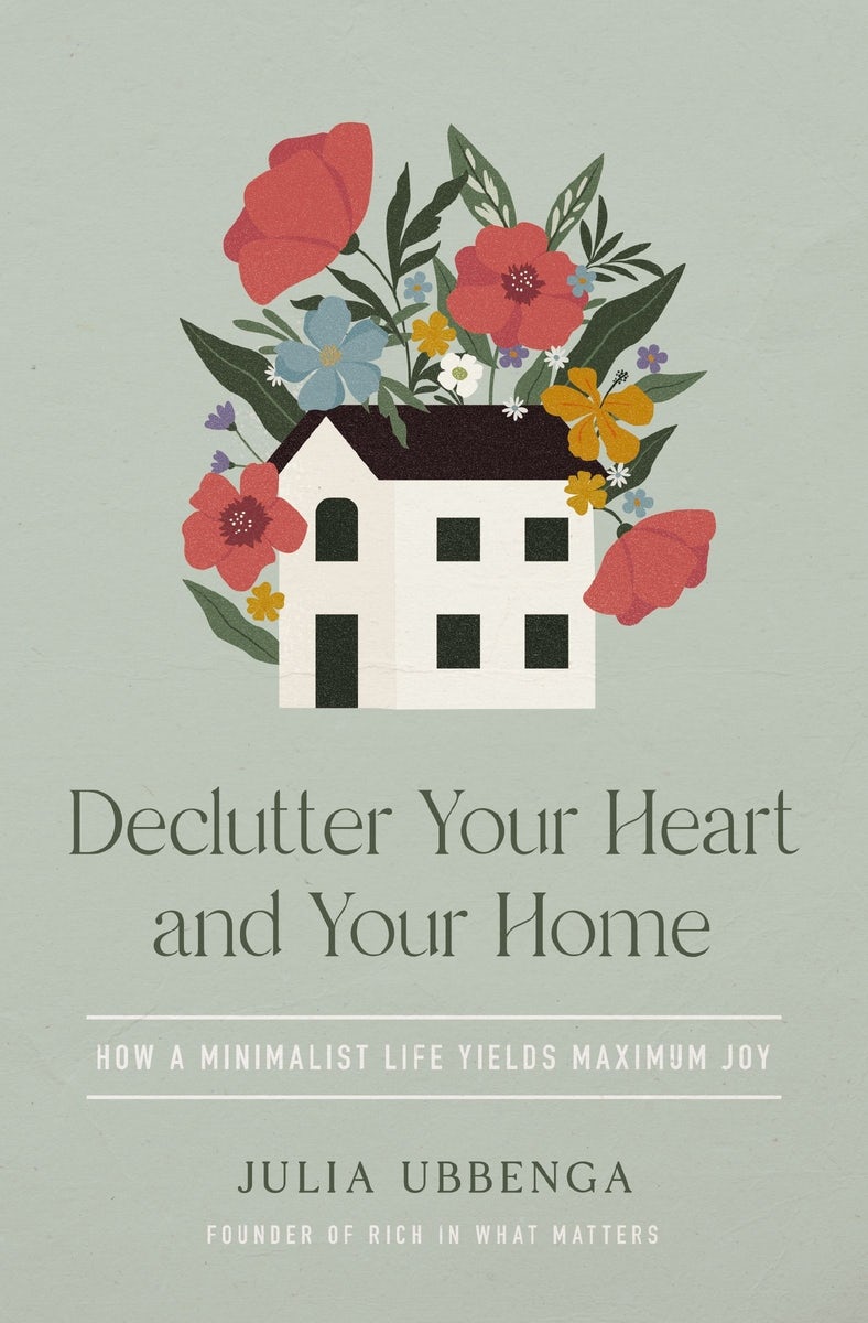 Cover image for Declutter Your Heart and Your Home, isbn: 9780310368960
