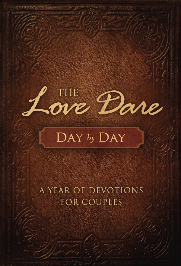 Cover image for The Love Dare Day by Day, isbn: 9781433681370