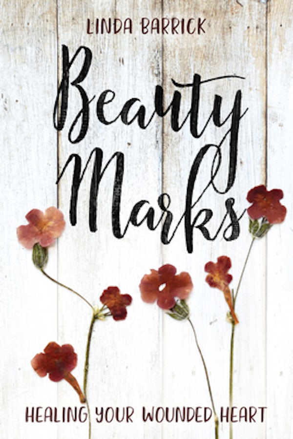 Cover image for Beauty Marks, isbn: 9781434711021