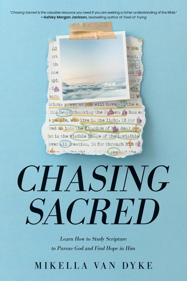 Cover image for Chasing Sacred, isbn: 9781496480712